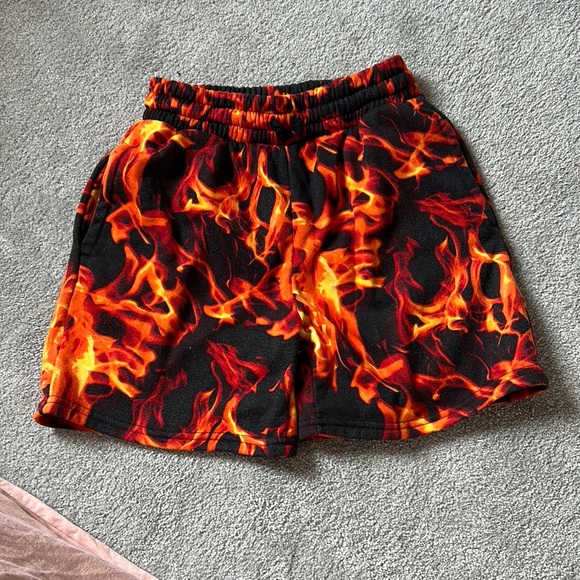 Billie elish style shorts - Picture 1 of 3